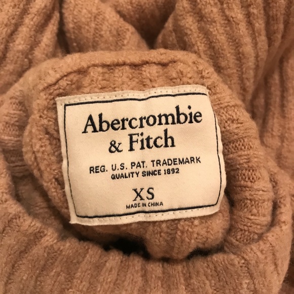 A&F Chunky Wool Sweater - Picture 3 of 5